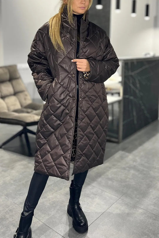 AMBER | REVERSIBLE QUILTED COAT WITH LEOPARD LINING